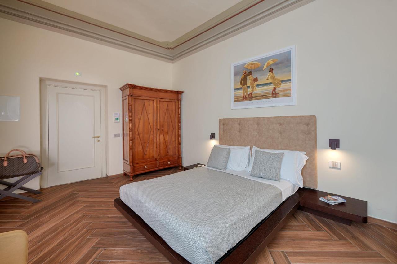 Residenza Mondragone Alojamento de Acomodação e Pequeno-almoço